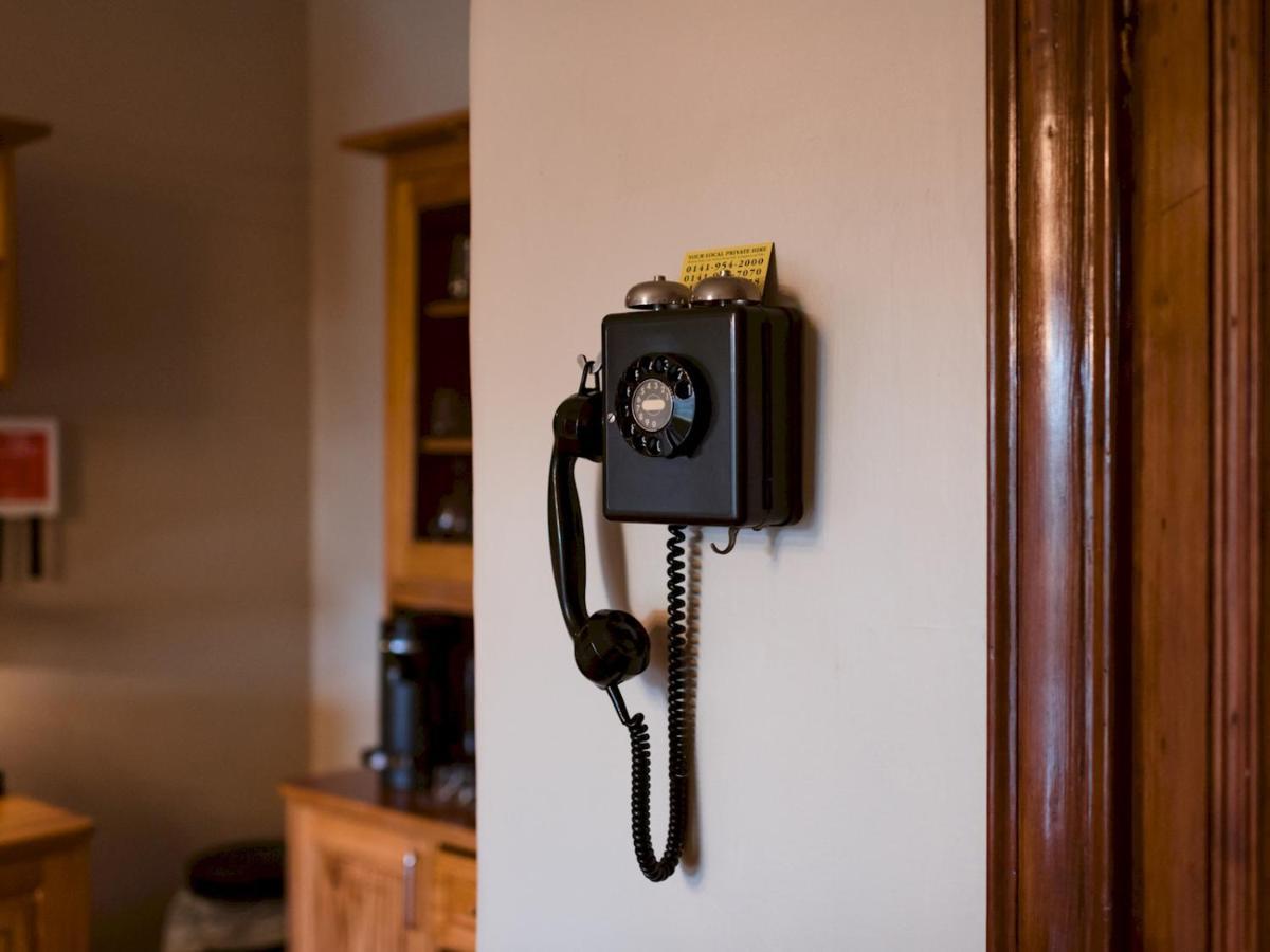 Pass The Keys Beautiful, Traditional 2 Bed Flat W Free Parking Glasgow Eksteriør bilde