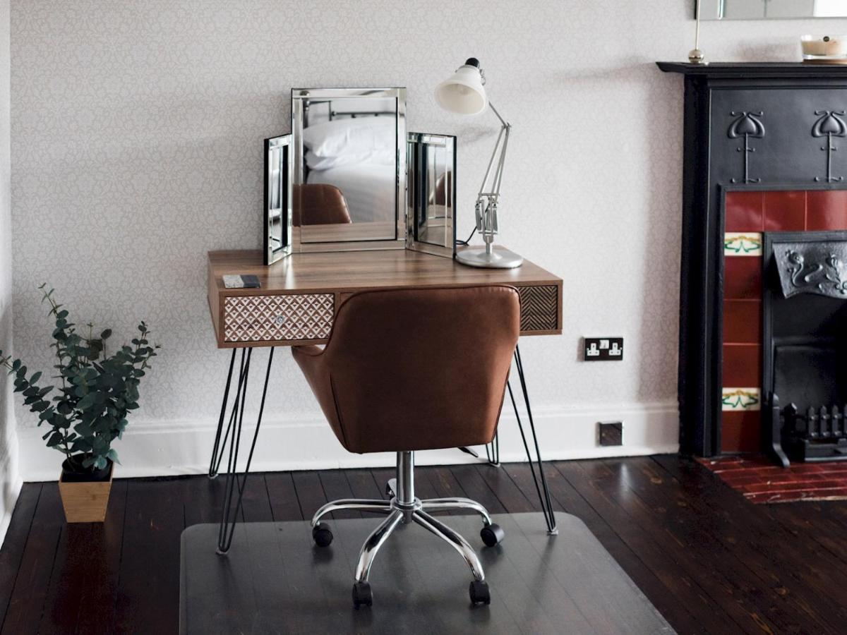 Pass The Keys Beautiful, Traditional 2 Bed Flat W Free Parking Glasgow Eksteriør bilde