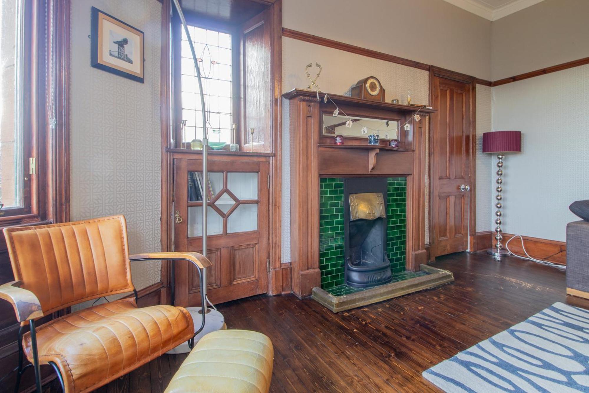 Pass The Keys Beautiful, Traditional 2 Bed Flat W Free Parking Glasgow Eksteriør bilde